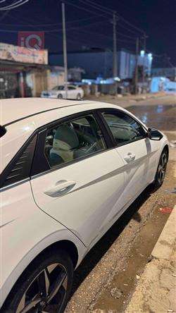 هیوندای ئەلەنترا